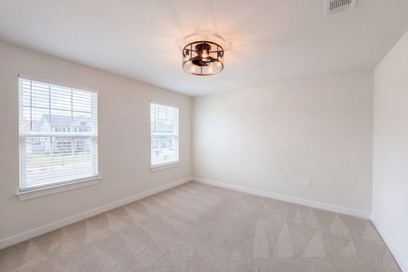 Photo 16 of 28 of 3518 Pepper Glendale Dr, Murfreesboro, TN