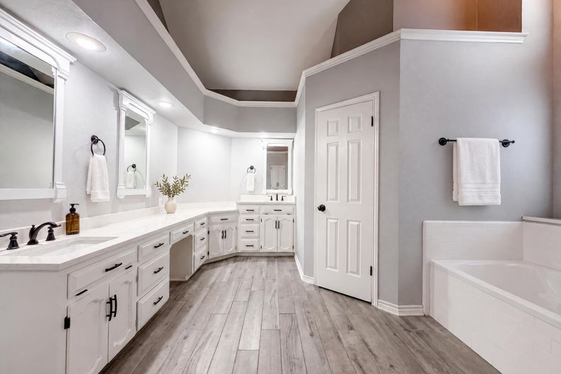 Photo 4 of 26 of 2717 Wickersham Dr, Temple, TX