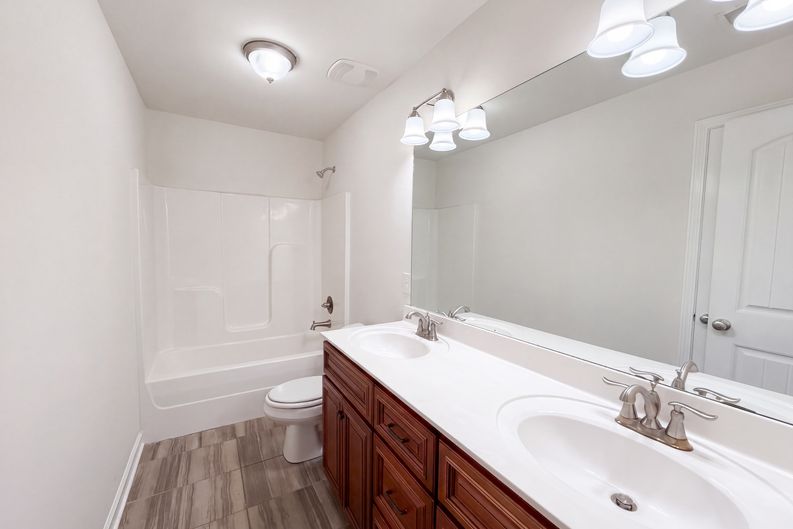 Photo 17 of 24 of 1032 Rudder Dr, Spring Hill, TN