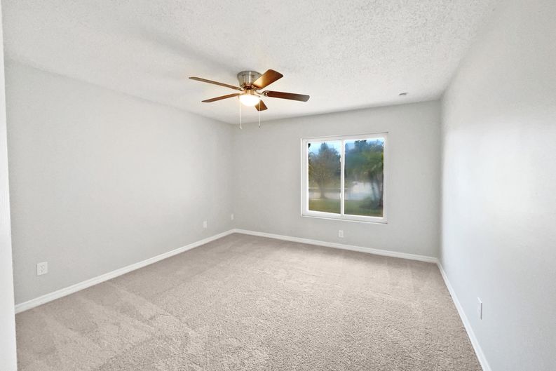 Photo 4 of 22 of 831 Haulover Dr, Altamonte Springs, FL