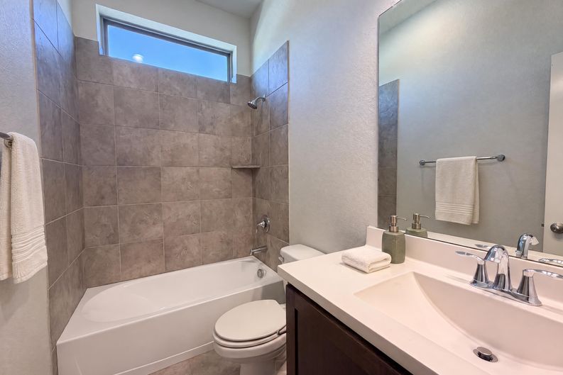 Photo 15 of 21 of 1901 Crested Ridge Rd, Aledo, TX