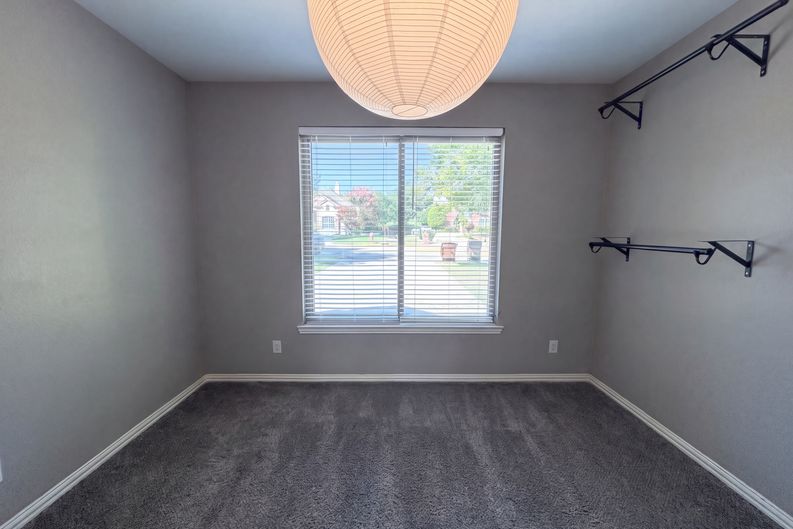 Photo 17 of 24 of 2404 Royal Birkdale Dr, Plano, TX