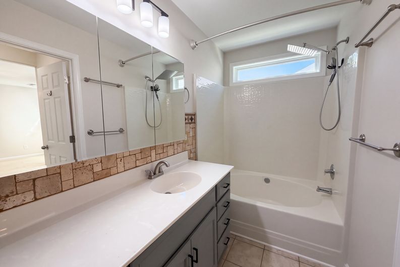 Photo 15 of 22 of 10526 Glory Meadow Ct, Charlotte, NC