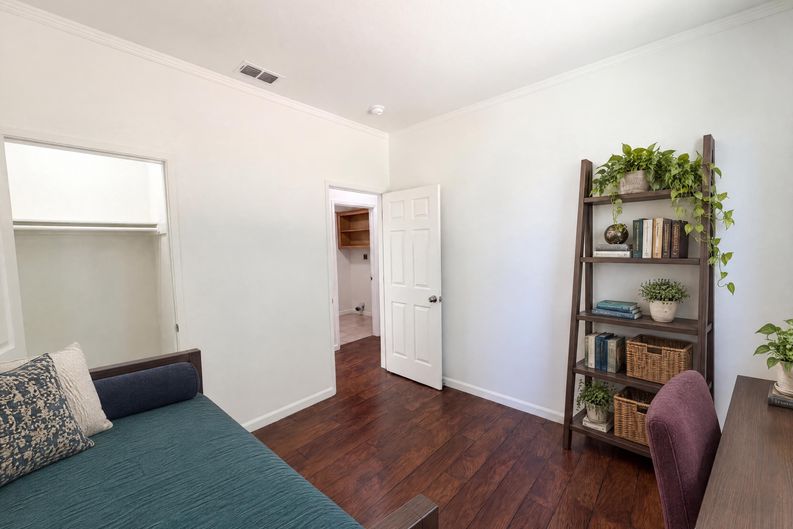 Photo 11 of 30 of 2805 Aquamarine Cir, Rescue, CA