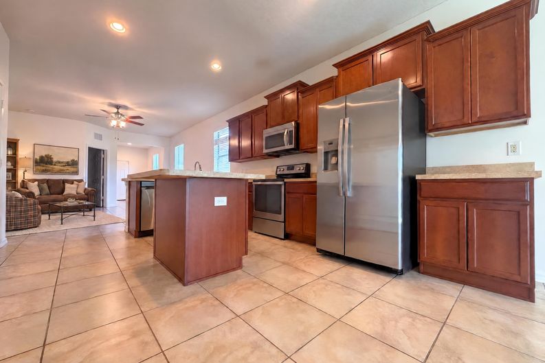 Photo 35 of 47 of 1416 Hickory View Cir, Parrish, FL