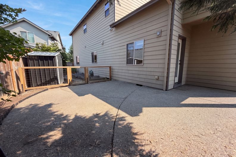 Photo 5 of 19 of 2817 SE Condor Ave, Gresham, OR