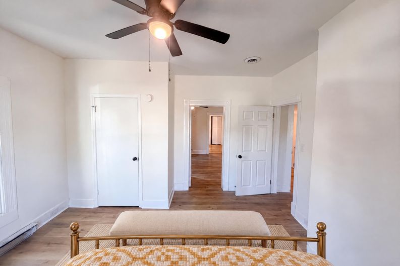Photo 7 of 17 of 603 Cranbrook St, Greensboro, NC