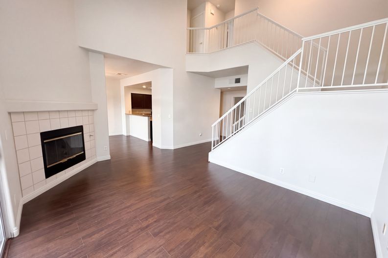 Photo 6 of 27 of 5404 La Patera Ln, Las Vegas, NV