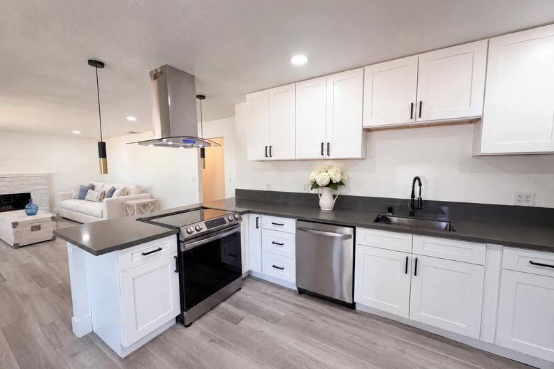 Photo 10 of 26 of 8266 Streng Ave, Citrus Heights, CA