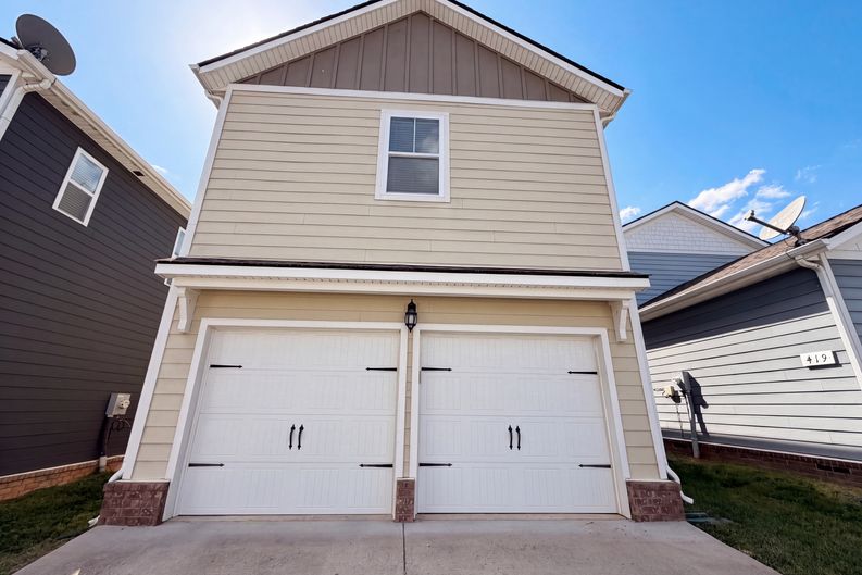 Photo 19 of 21 of 415 Prestige Ct, Pleasant View, TN