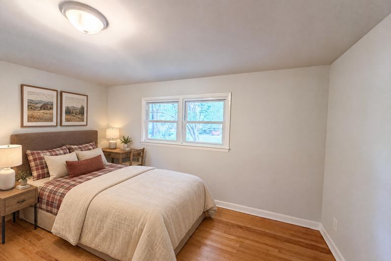 Photo 8 of 16 of 407 Lamesa Dr, Raleigh, NC