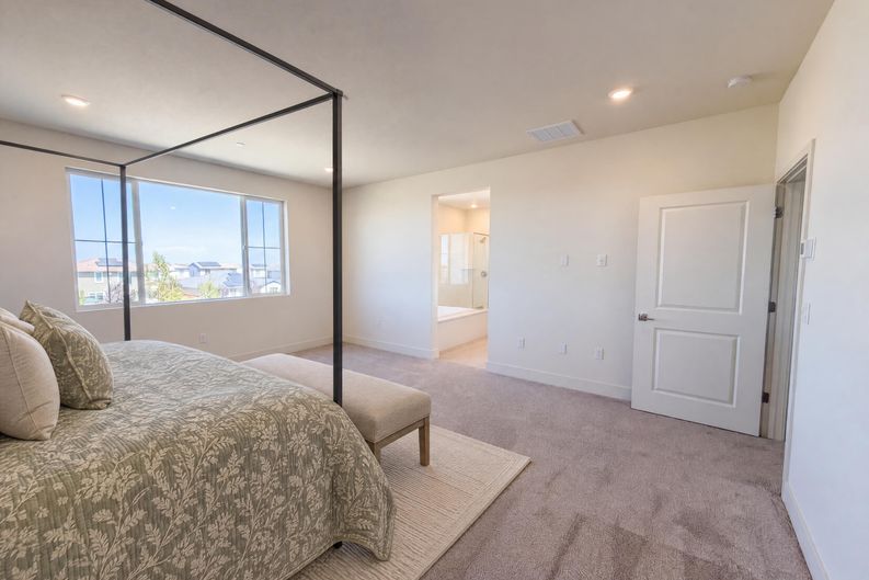 Photo 4 of 22 of 3627 Junefield St, Tracy, CA