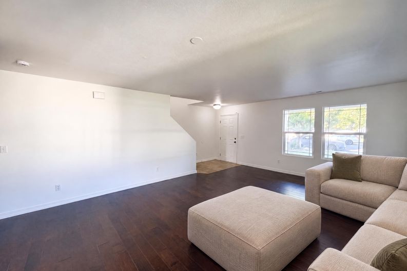 Photo 10 of 26 of 866 S 1580 W, Lehi, UT