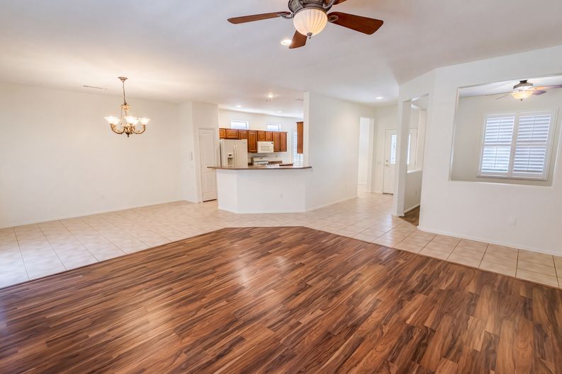 Photo 3 of 34 of 17220 W Cordova Ct, Surprise, AZ
