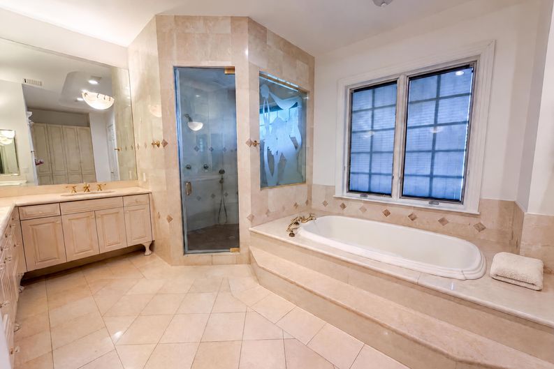 Photo 41 of 59 of 4407 W Dale Ave, Tampa, FL