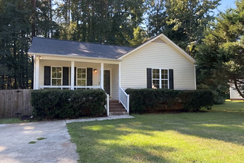 Photo 20 of 24 of 270 Lakewood Dr, Wendell, NC