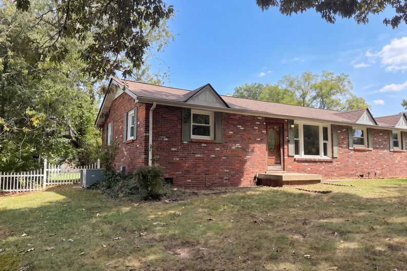 Photo 25 of 26 of 313 Lafayette Rd, Clarksville, TN