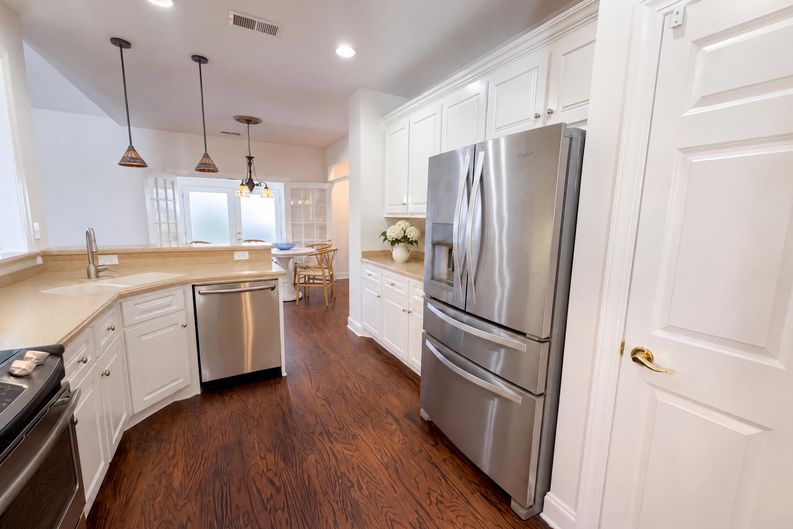 Photo 7 of 28 of 313 Glen Eagles Dr, Summerville, SC