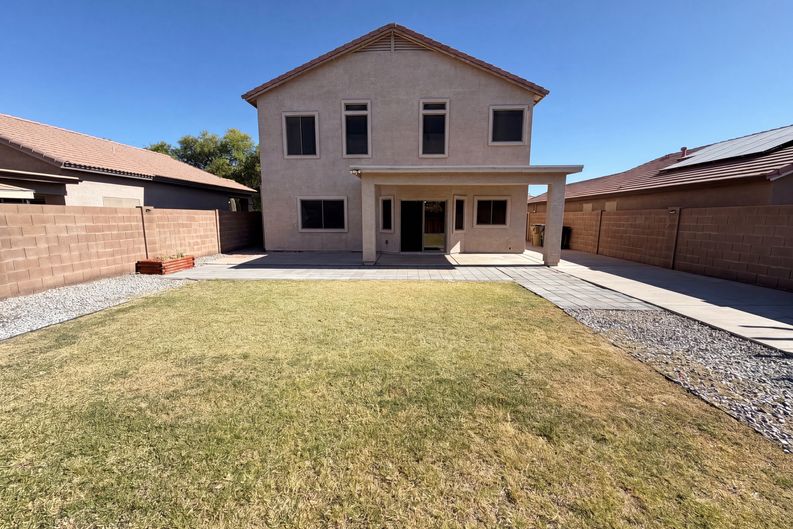 Photo 5 of 32 of 17249 W Cocopah St, Goodyear, AZ
