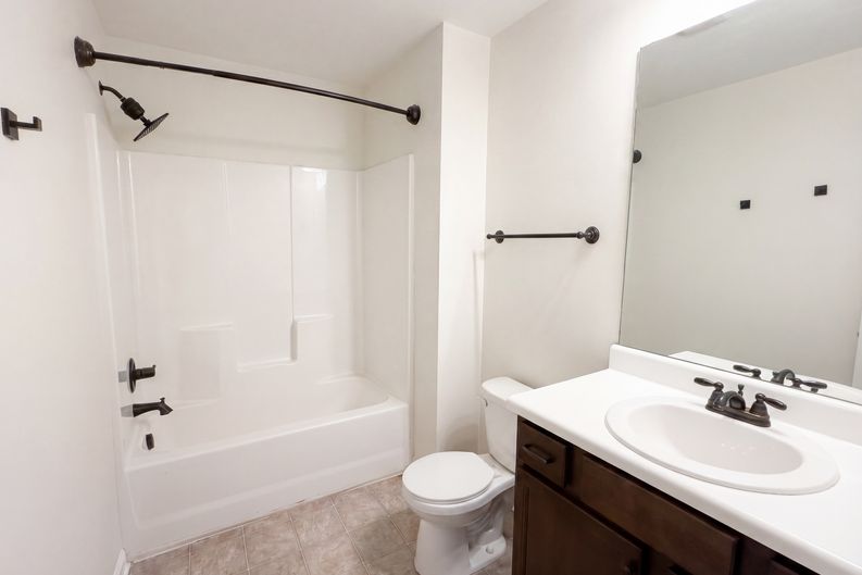 Photo 15 of 25 of 271 Stane Brook Ct, Jackson, GA