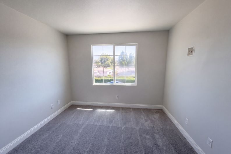 Photo 29 of 33 of 1265 Lavender Ln, Hemet, CA