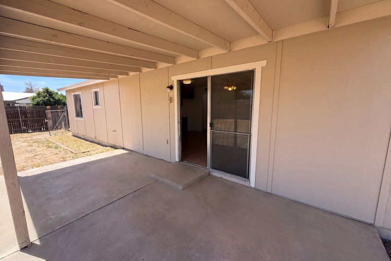 Photo 18 of 19 of 2831 N 70th Dr, Phoenix, AZ