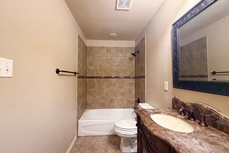 Photo 16 of 20 of 1305 Rocky Ridge Trl, Harker Heights, TX