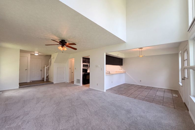 Photo 9 of 30 of 7761 Sagemeadow Ct, Columbus, OH