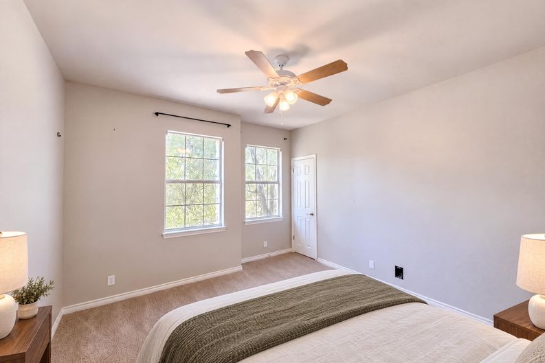Photo 23 of 32 of 302 Saddletree Ln, Dripping Springs, TX