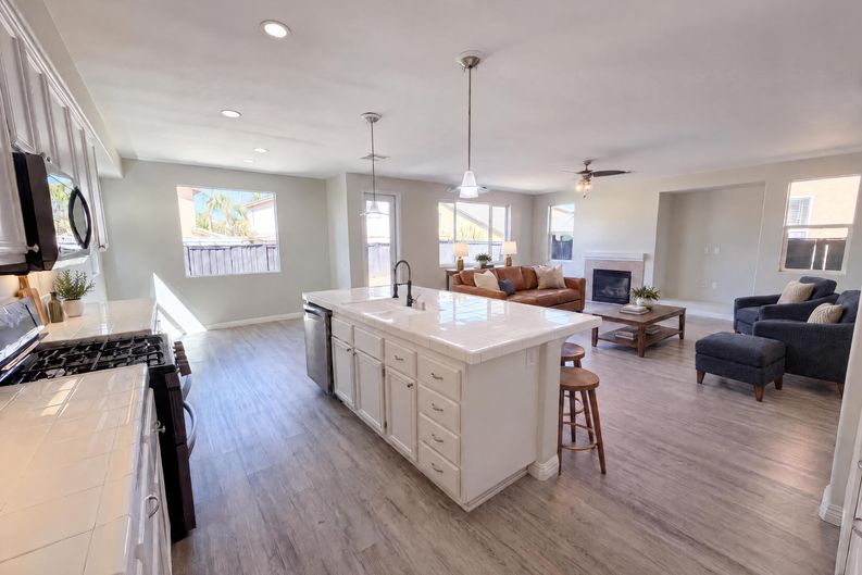 Photo 7 of 33 of 1265 Lavender Ln, Hemet, CA