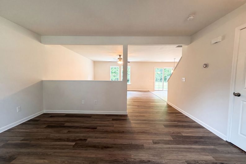 Photo 6 of 26 of 5503 Hardie Farm Dr, Greensboro, NC