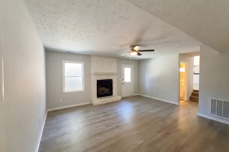 Photo 12 of 18 of 7594 Beverly Dr, Fayetteville, NC