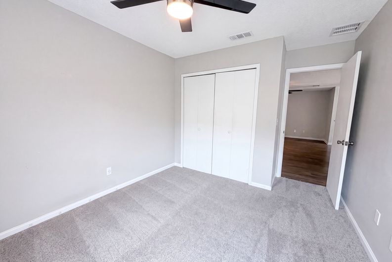 Photo 9 of 17 of 1708 Ashwood Cir, Middleburg, FL