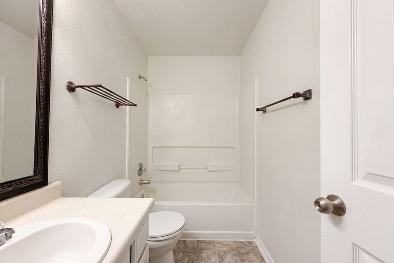 Photo 13 of 16 of 413 E Vega Ln, Killeen, TX