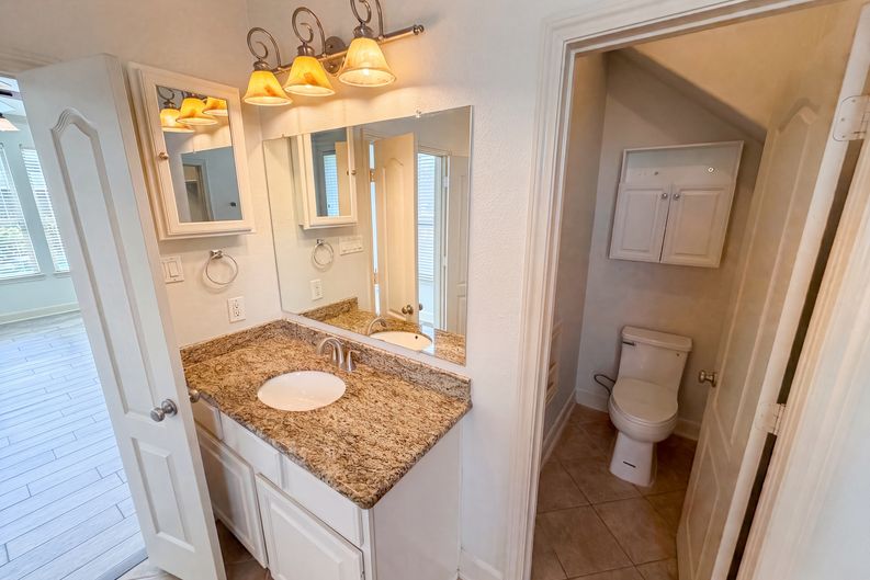 Photo 16 of 36 of 15822 Maple Shores Dr, Houston, TX