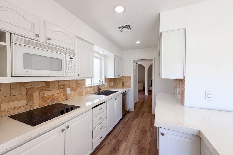 Photo 12 of 28 of 5341 N Questa Tierra Dr, Phoenix, AZ