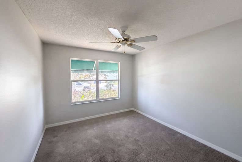 Photo 11 of 20 of 1407 Figueroa St, The Villages, FL