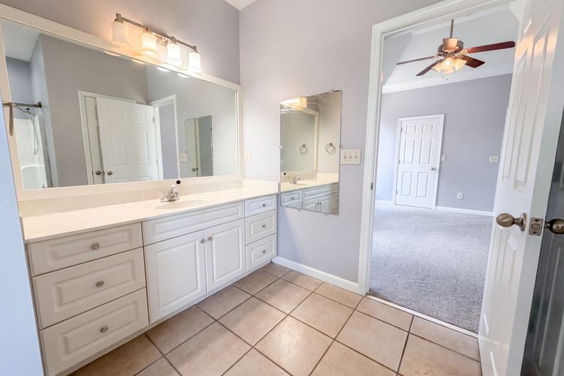 Photo 15 of 19 of 1124 Washington Dr, Moody, AL
