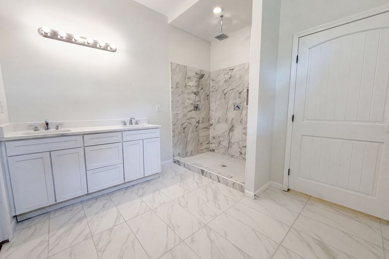Photo 19 of 22 of 861 77th St S, Birmingham, AL