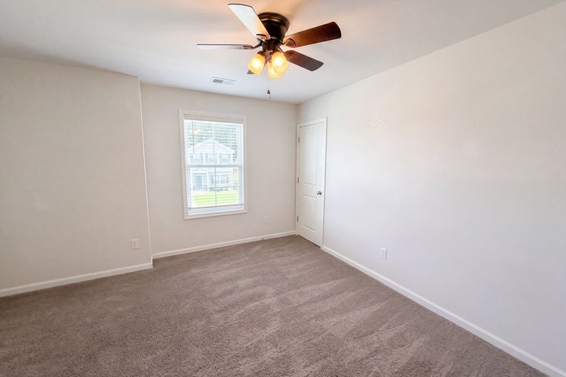 Photo 10 of 22 of 115 Lilly Grace Ln, Goose Creek, SC