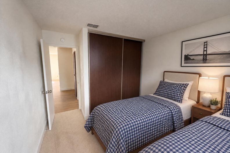 Photo 9 of 22 of 6300 Seyferth Way, Sacramento, CA