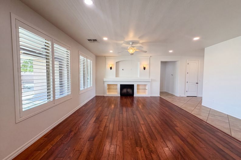 Photo 8 of 27 of 11 W Canyon Way, Chandler, AZ