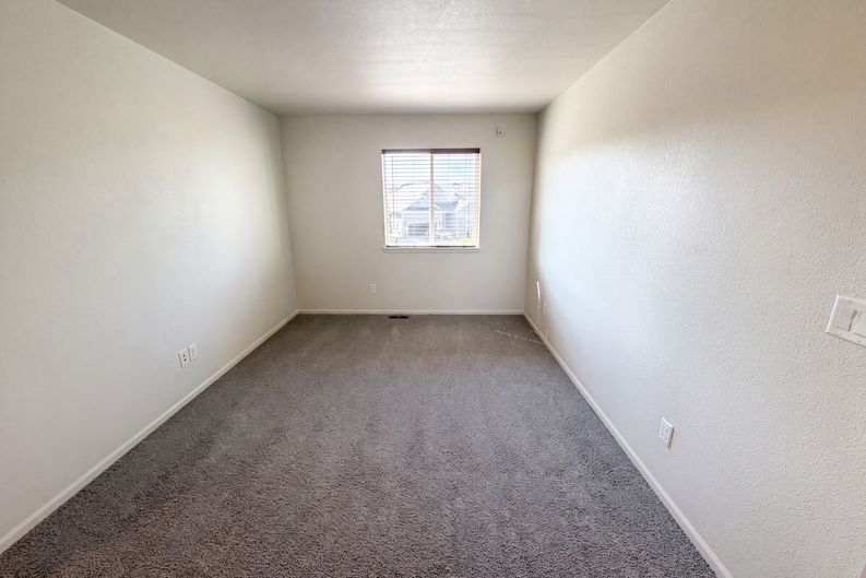Photo 17 of 42 of 4219 Dunsinane Way, Castle Rock, CO