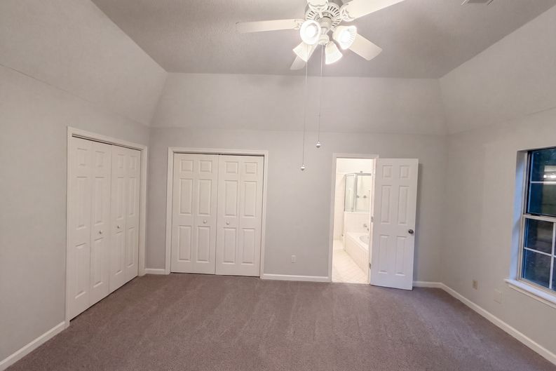 Photo 21 of 28 of 13 Stanford Ridge Ct, Irmo, SC