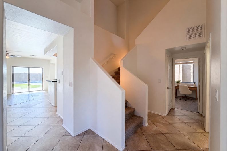 Photo 8 of 24 of 38034 N Hudson Trl, Anthem, AZ