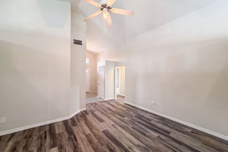 Photo 9 of 31 of 721 Sunburst Cove Ln, Winter Garden, FL