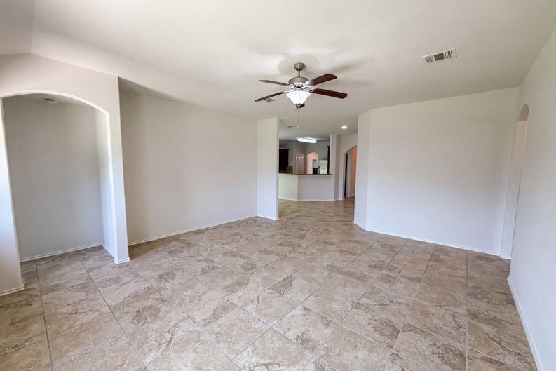 Photo 3 of 56 of 3000 Grand Mission Way, Pflugerville, TX