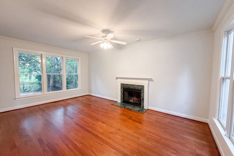 Photo 3 of 17 of 2220 Cushendun Ln, Garner, NC