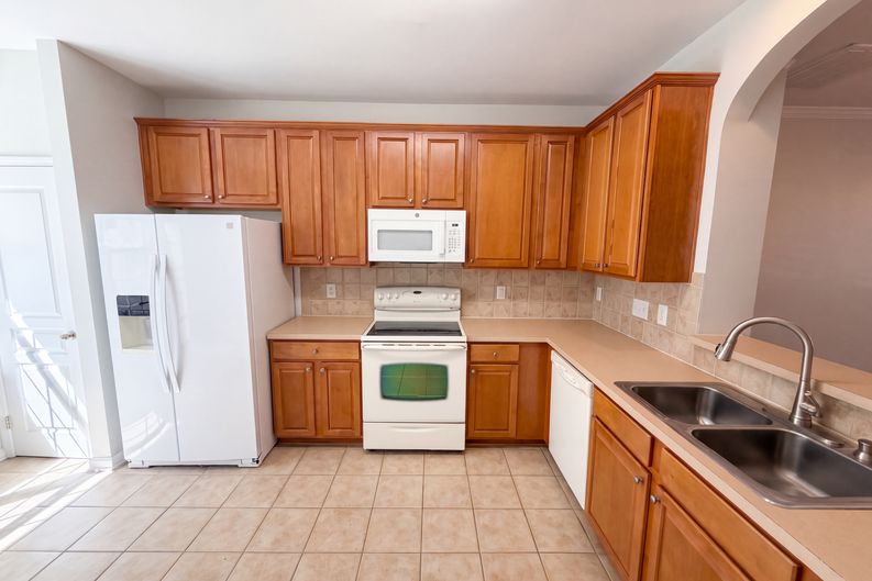 Photo 7 of 17 of 7839 Spungold St, Raleigh, NC