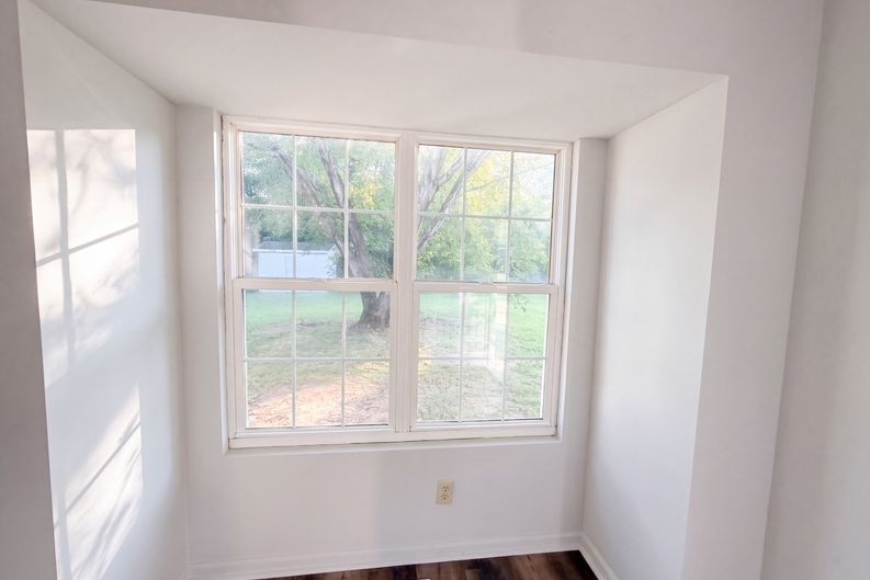 Photo 8 of 24 of 141 Meadowview Ln, Powell, TN